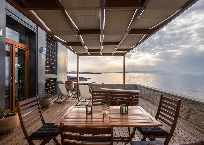 Yasemi Panoramic Sea View * Chania (Crete)